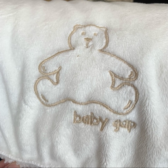 (2) Baby GAP Blankets & (1) Pottery Barn Baby Blanket - Picture 9 of 12